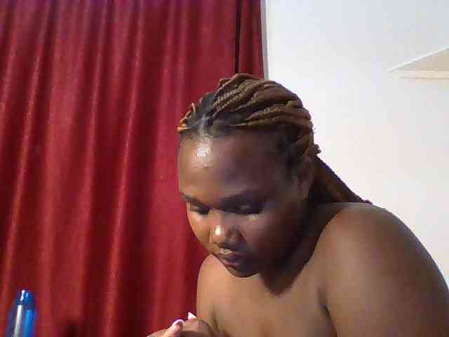 Ebonywaffle webcam
