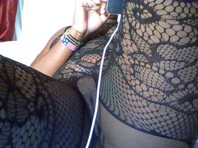 Ebonywaffle webcam