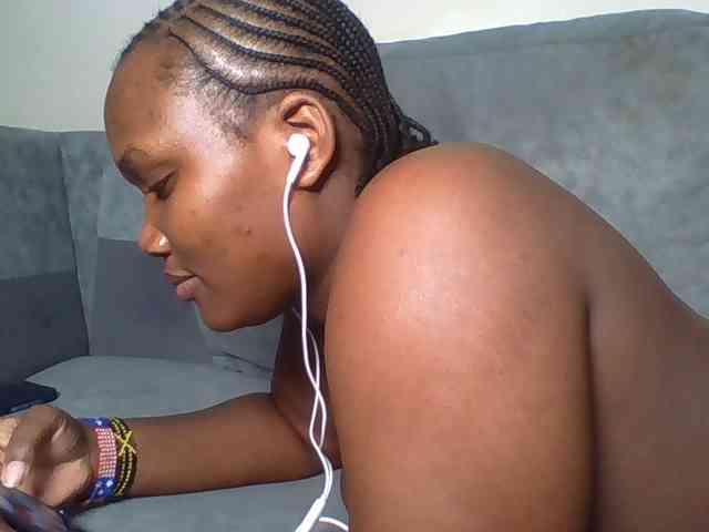 Ebonywaffle webcam