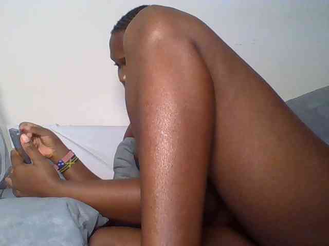 Ebonywaffle webcam