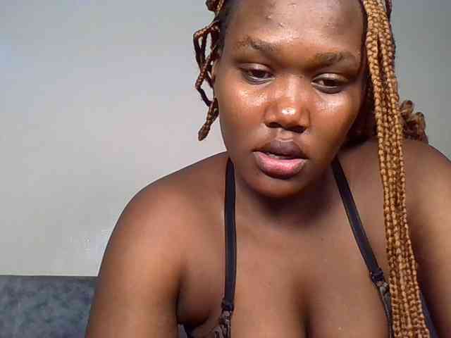 Ebonywaffle webcam