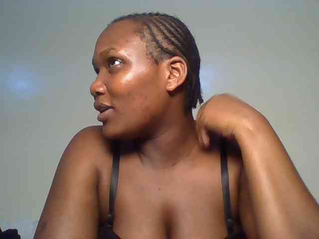 Ebonywaffle webcam