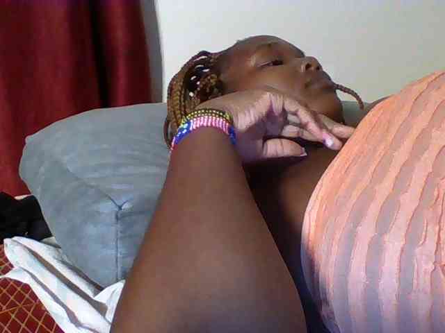Ebonywaffle webcam