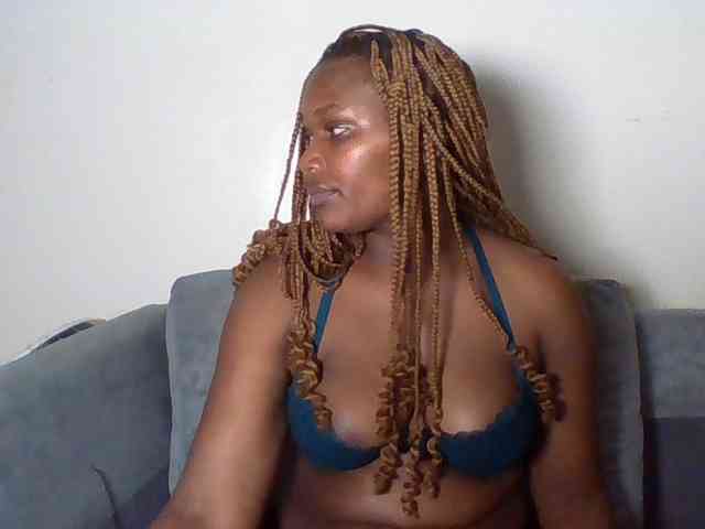 Ebonywaffle webcam