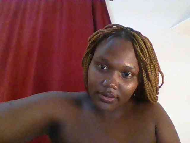 Ebonywaffle webcam
