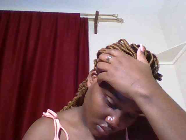 Ebonywaffle webcam