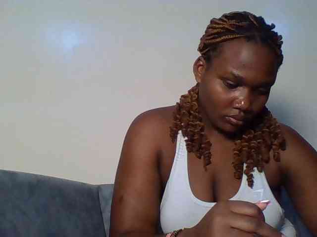 Ebonywaffle webcam