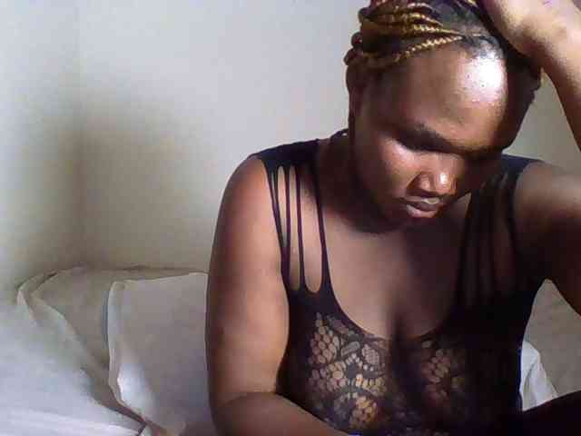Ebonywaffle webcam