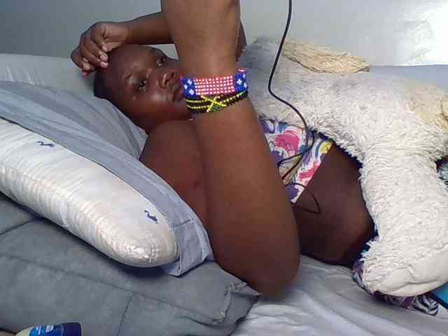 Ebonywaffle webcam