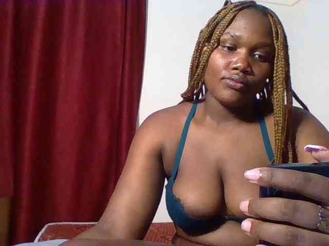 Ebonywaffle webcam