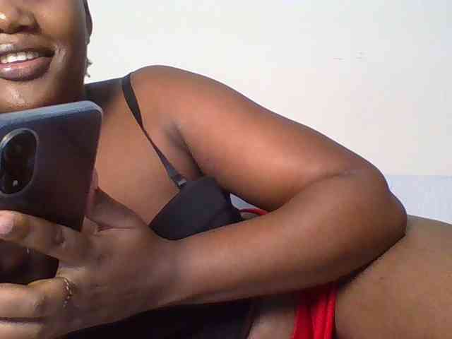 Ebonywaffle webcam