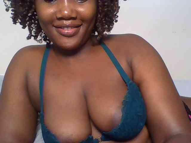 Ebonywaffle webcam