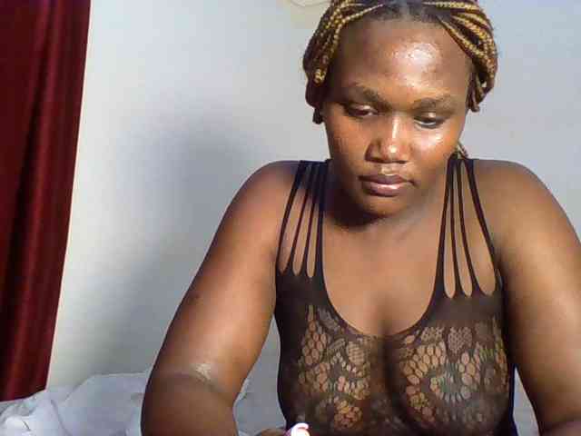 Ebonywaffle webcam