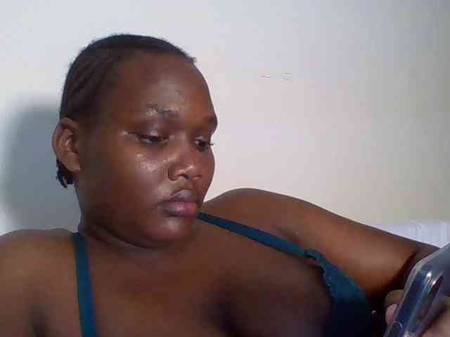 Ebonywaffle webcam
