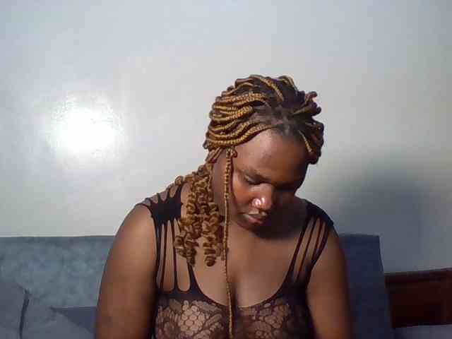 Ebonywaffle webcam