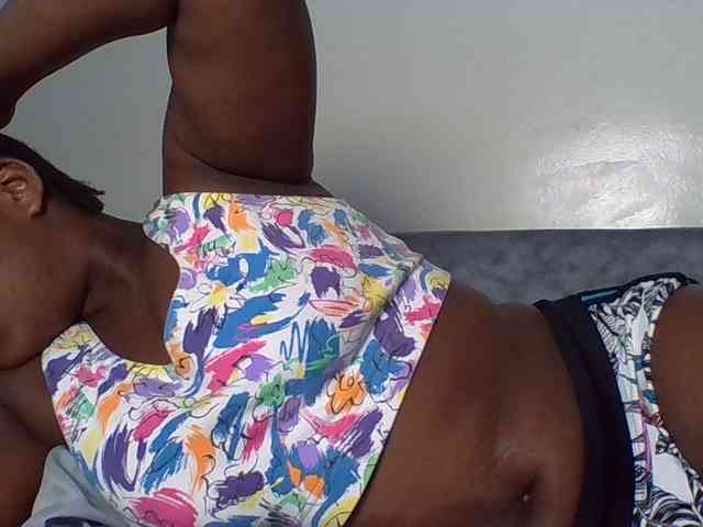Ebonywaffle webcam
