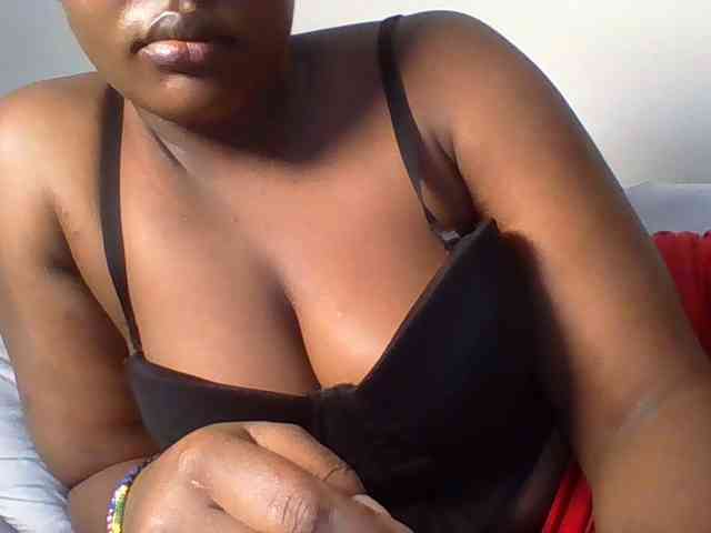 Ebonywaffle webcam