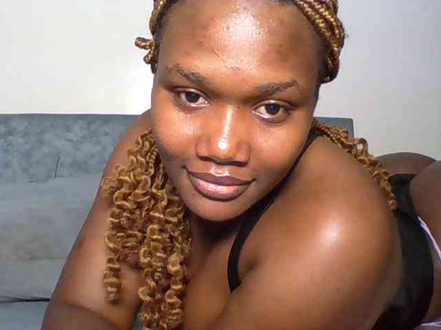 Ebonywaffle webcam
