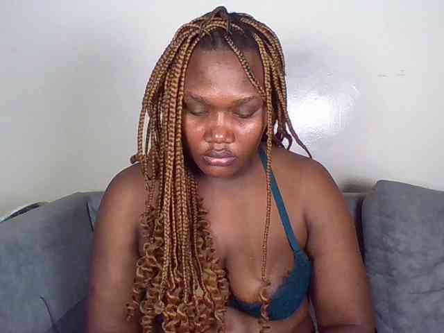 Ebonywaffle webcam