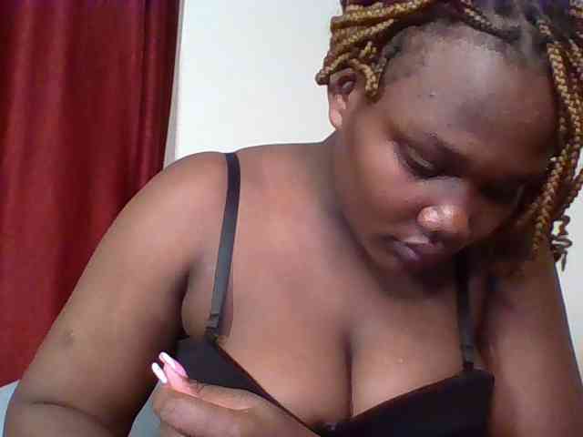 Ebonywaffle webcam