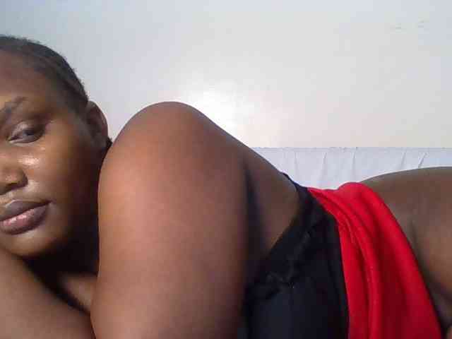 Ebonywaffle webcam