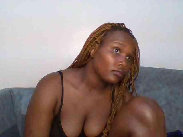 Ebonywaffle webcam
