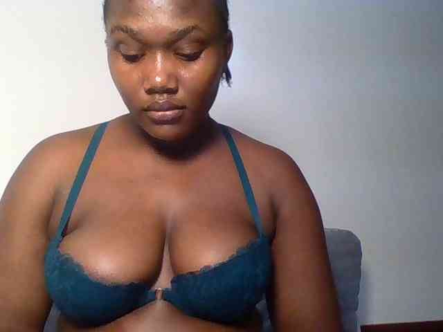 Ebonywaffle webcam
