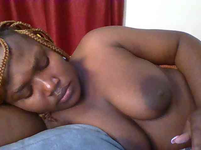 Ebonywaffle webcam
