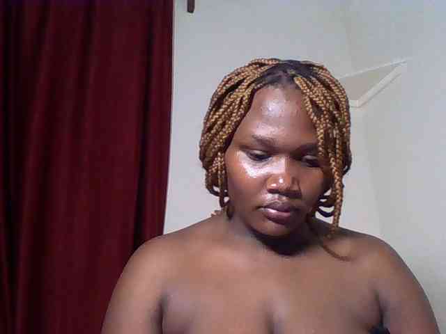 Ebonywaffle webcam