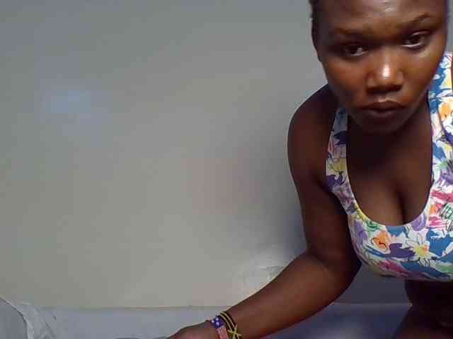 Ebonywaffle webcam