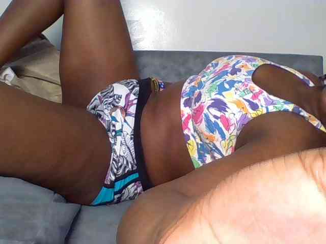 Ebonywaffle webcam