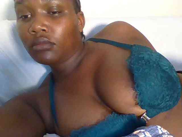 Ebonywaffle webcam