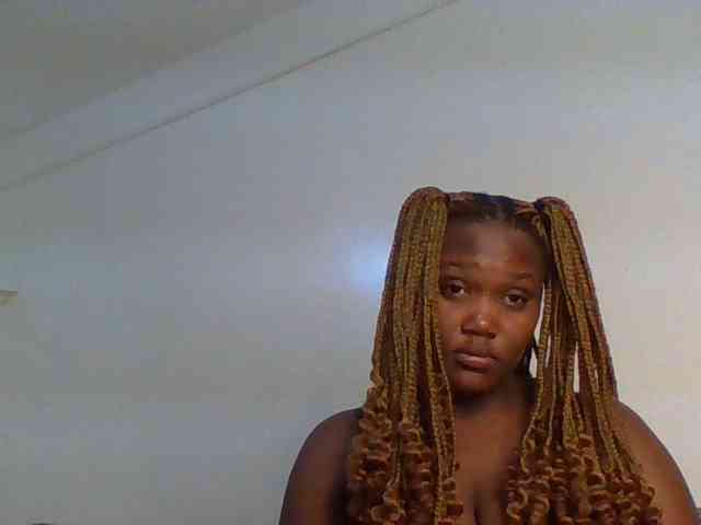 Ebonywaffle webcam