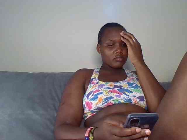 Ebonywaffle webcam