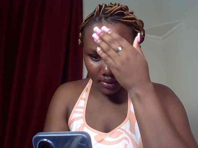 Ebonywaffle webcam
