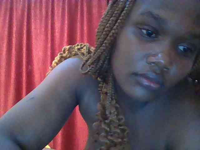 Ebonywaffle webcam