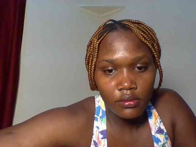 Ebonywaffle webcam
