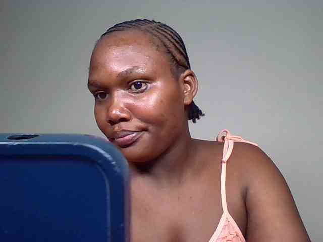 Ebonywaffle webcam