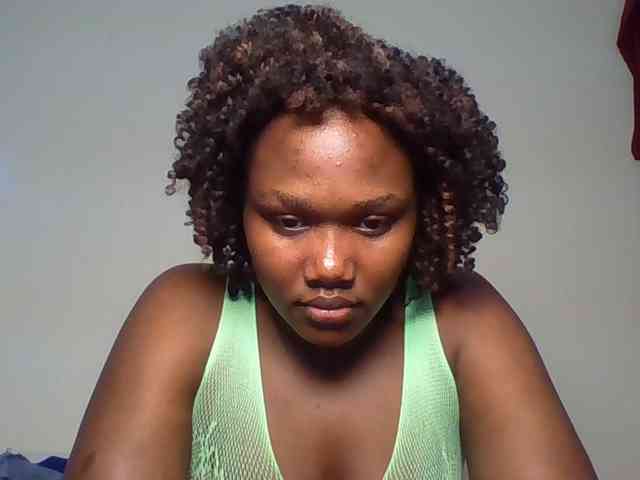 Ebonywaffle webcam