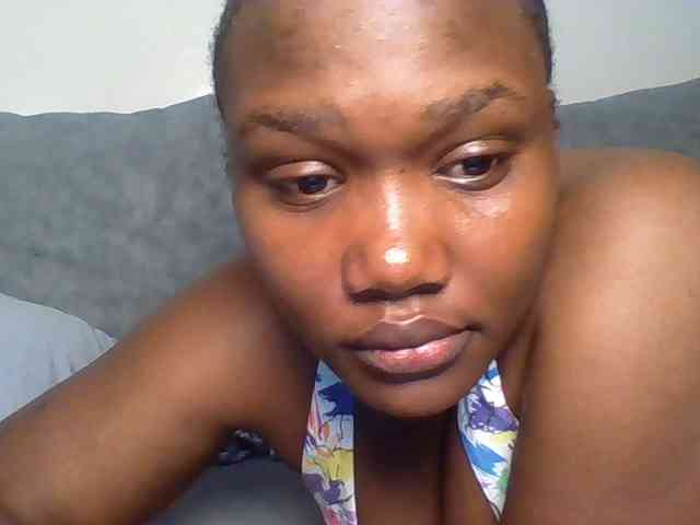 Ebonywaffle webcam