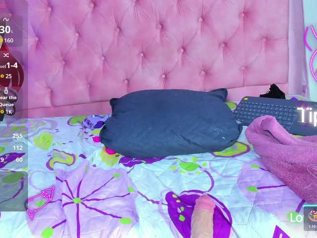 Yuliana-Demon chat room