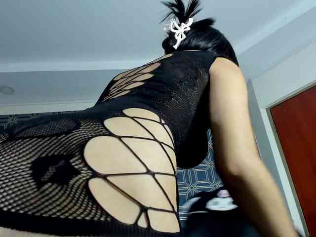 Yuliana-Demon webcam