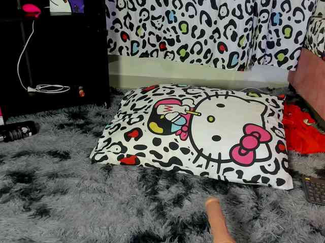 Yuliana-Demon webcam