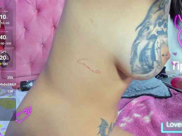 Yuliana-Demon webcam