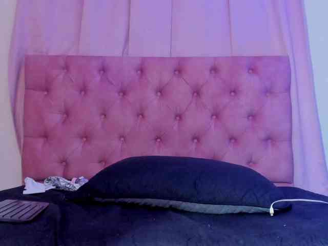 Yuliana-Demon webcam