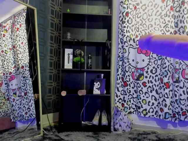 Yuliana-Demon webcam