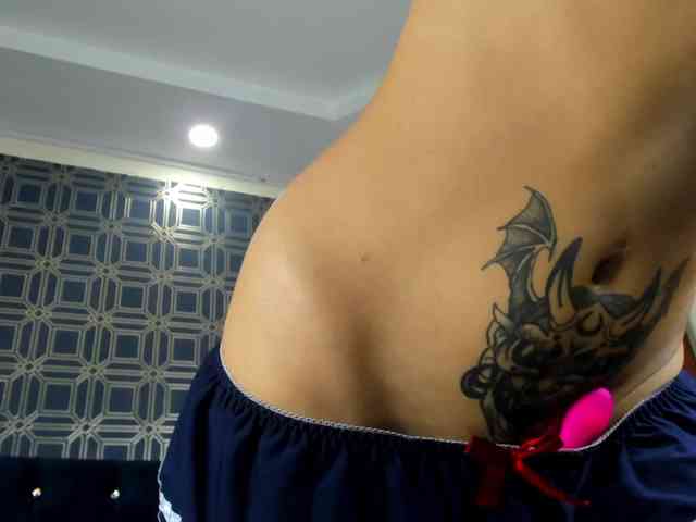 Yuliana-Demon webcam