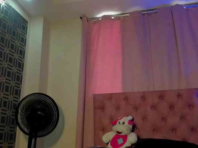 Yuliana-Demon webcam