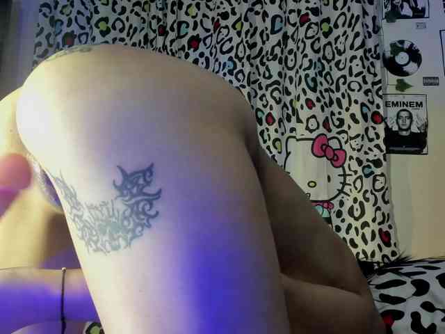 Yuliana-Demon webcam