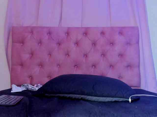 Yuliana-Demon webcam